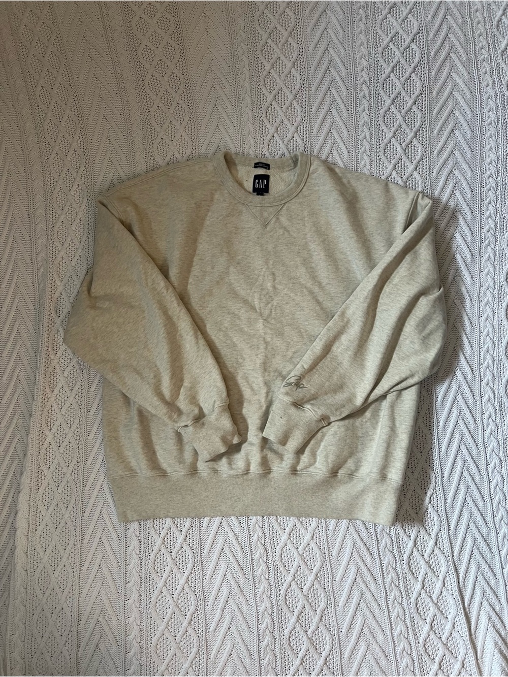 GAP Men’s Crewneck Sweatshirt in Light Tan